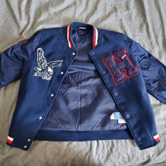 Vintage Tommy Hilfiger Varsity jacket - Picture 2 of 4